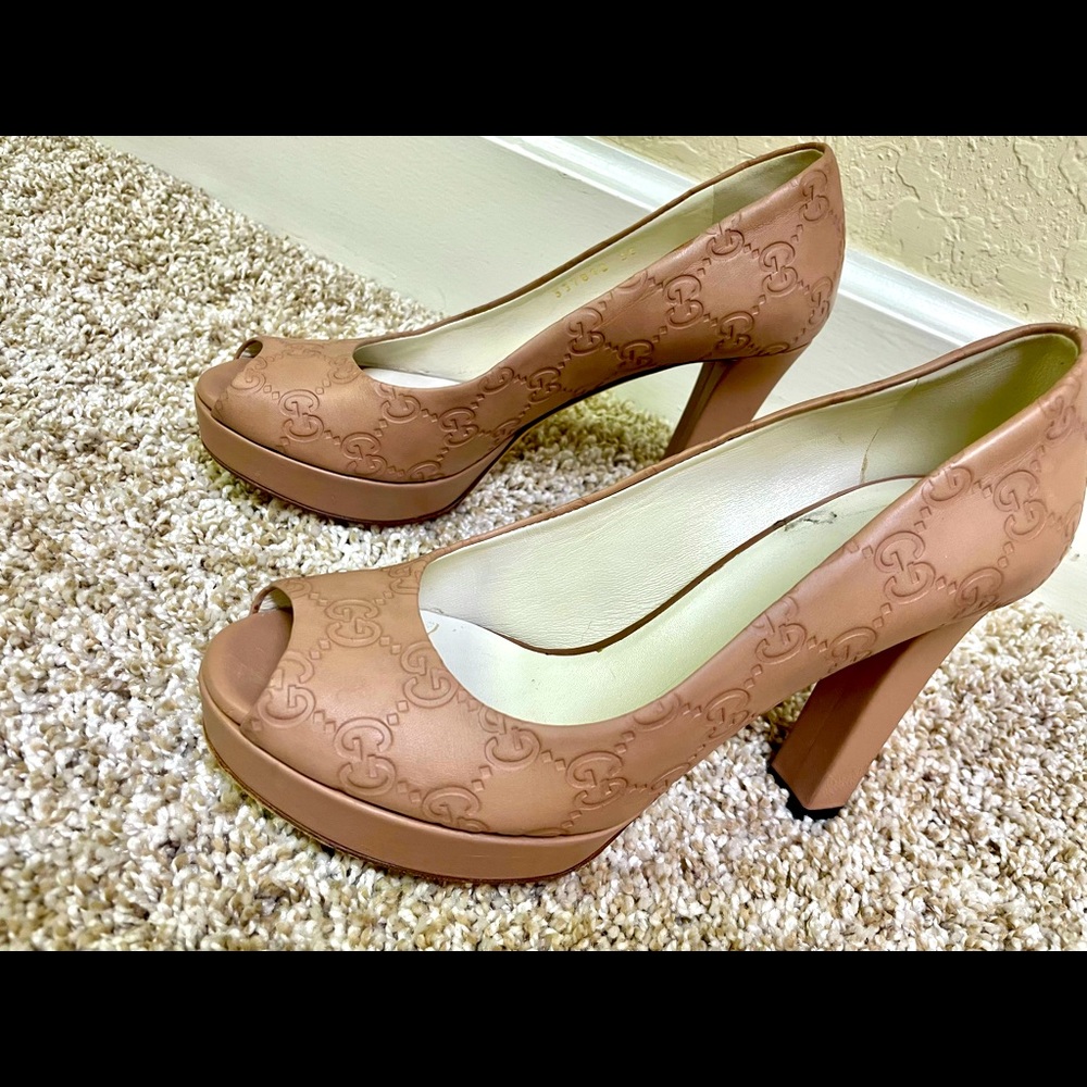 Gucci heels